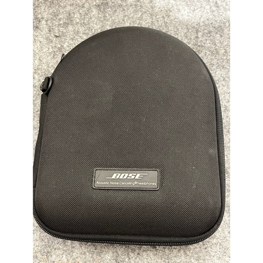 Bose QuietComfort 3 Acoustic Noise Cancelling Headphones Carrying Case Black